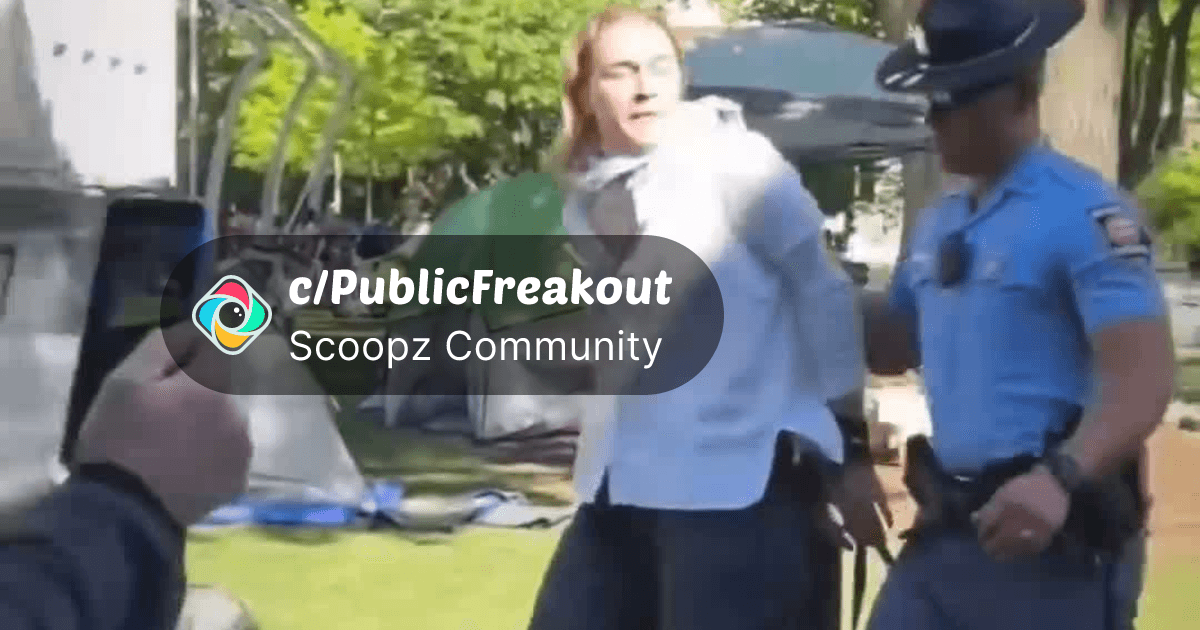 This gets funnier every time you watch it#publicfreakout